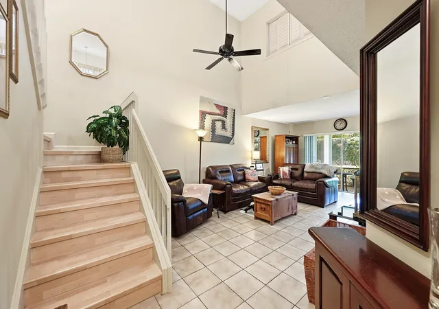 2nd image of 2118 Discovery Cir W, Deerfield Beach, FL 33442 | MLS# B26045206