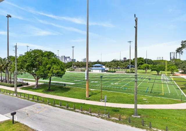 Homes for sale in Fort Lauderdale, FL | 744 Ne 14th Ave #21, Fort Lauderdale, FL 33304 | MLS# B26045208