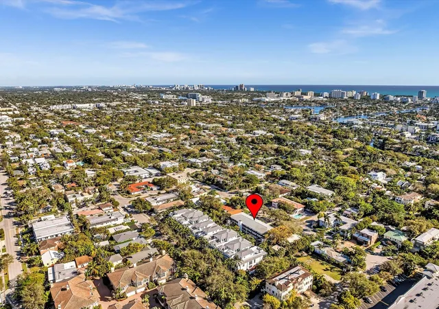 image of 215 Ne 16Th Ave, Fort Lauderdale, FL 33301