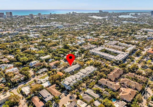 image of 215 Ne 16Th Ave, Fort Lauderdale, FL 33301