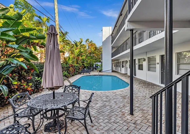 image of 215 Ne 16th Ave #203, Fort Lauderdale, FL 33301 | MLS# B26045216