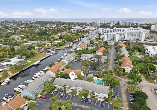 Homes for sale in Pompano Beach, FL | 2683 Ne 15th St, Pompano Beach, FL 33062 | MLS# B26045228