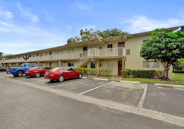 2nd image of 651 Nw 80th Ter #207, Margate, FL 33063 | MLS# B26045260