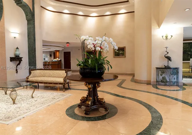 Listing Photo 5 - Condo for sale in building located at 5757 Collins Ave, Miami, FL 33140 - Unit #1604