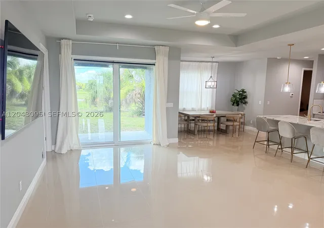 3rd image of 106 Plantation Dr, La Belle, FL 33935 | MLS# A12043095