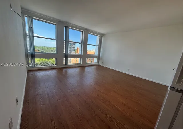 4th image of 700 Biltmore Way #916, Coral Gables, FL 33134 | MLS# A12037497