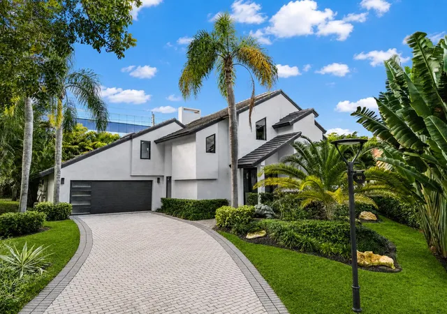 1st image of 501 Sandpiper Wy, Boca Raton, FL 33431 | MLS# B26045341