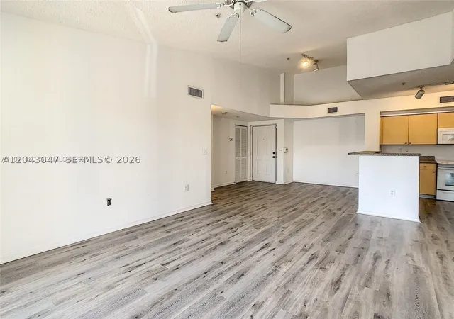 2nd image of 2080 W Preserve Wy, Miramar, FL 33025