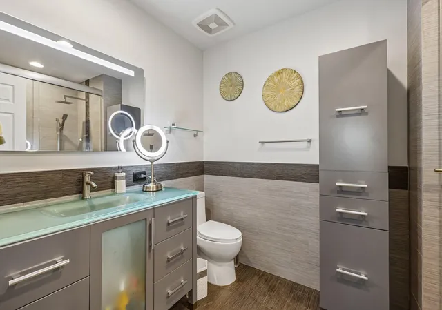4th image of 1330 Nw 123Rd Ave, Pembroke Pines, FL 33026 | MLS# B26045354