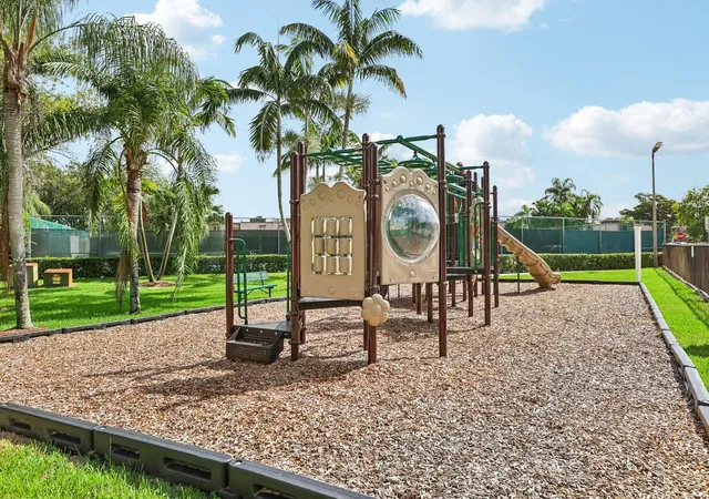 50th image of 1330 Nw 123rd Ave, Pembroke Pines, FL 33026 | MLS# B26045354