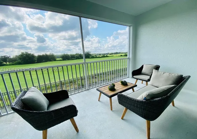 3rd image of 655 Ocean Course #0, Davenport, FL 33896 | MLS# A12043219