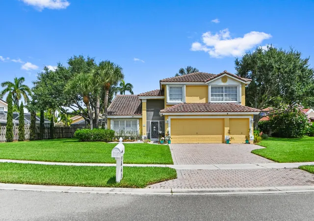 1st image of 7461 Anadale Cir, Lake Worth, FL 33467 | MLS# B26045404