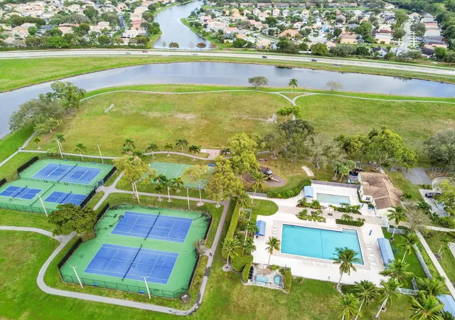 42nd image of 7461 Anadale Cir, Lake Worth, FL 33467 | MLS# B26045404