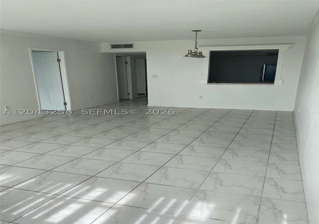 Photo 4 of Condo for sale at 1301 Ne Miami Gardens Dr #701W, Miami, FL 33179 | MLS# A12043256 | Listing updated on 2026-09-25