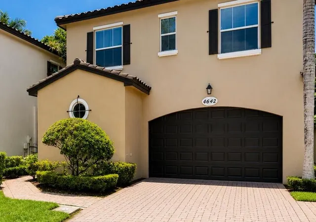 Homes for sale in Palm Beach Gardens, FL | 4642 Mediterranean Cir #4642, Palm Beach Gardens, FL 33418 | MLS# B26045511