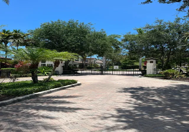 Homes for sale in Palm Beach Gardens, FL | 4642 Mediterranean Cir #4642, Palm Beach Gardens, FL 33418 | MLS# B26045511