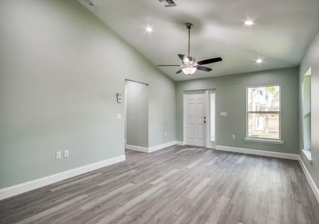 3rd image of 5108 Se 42Nd St, Okeechobee, FL 34974 | MLS# B26045533