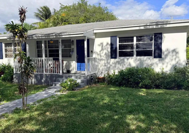 1st image of 937 Upland, West Palm Beach, FL 33401 | MLS# B26045553