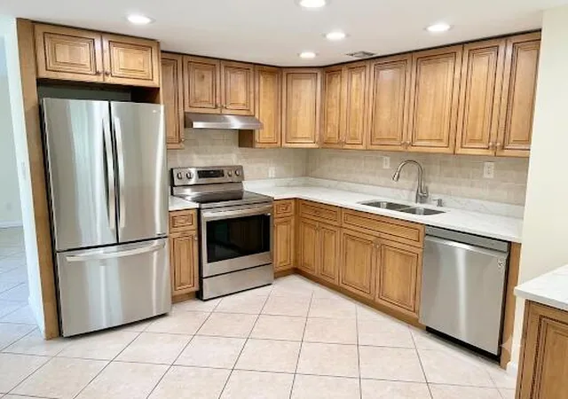 2nd image of 1015 Ainslie A Dr, Boca Raton, FL 33434 | MLS# B26045627