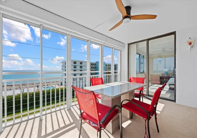 Homes for sale in Juno Beach, FL | 911 Ocean Dr, Juno Beach, FL 33408