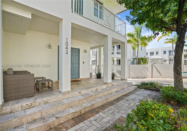 2nd image of 1043 Sw 9th Ct #F-1, Miami, FL 33130 | MLS# A12043748