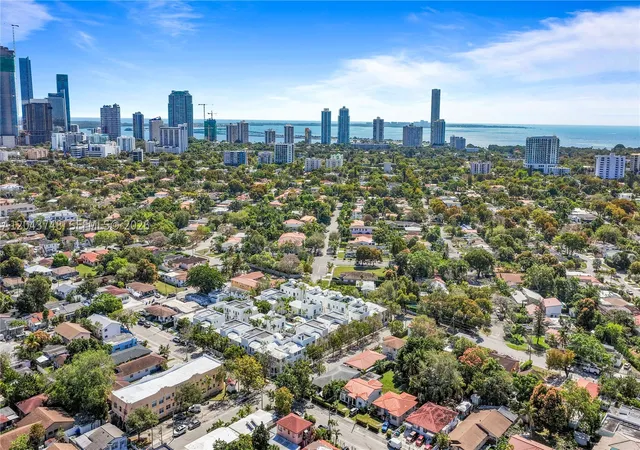 44th image of 1043 Sw 9th Ct #F-1, Miami, FL 33130 | MLS# A12043748