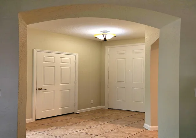 Homes for sale in Riviera Beach, FL | 2124 Oakmont Dr, Riviera Beach, FL 33404 | MLS# B26045784