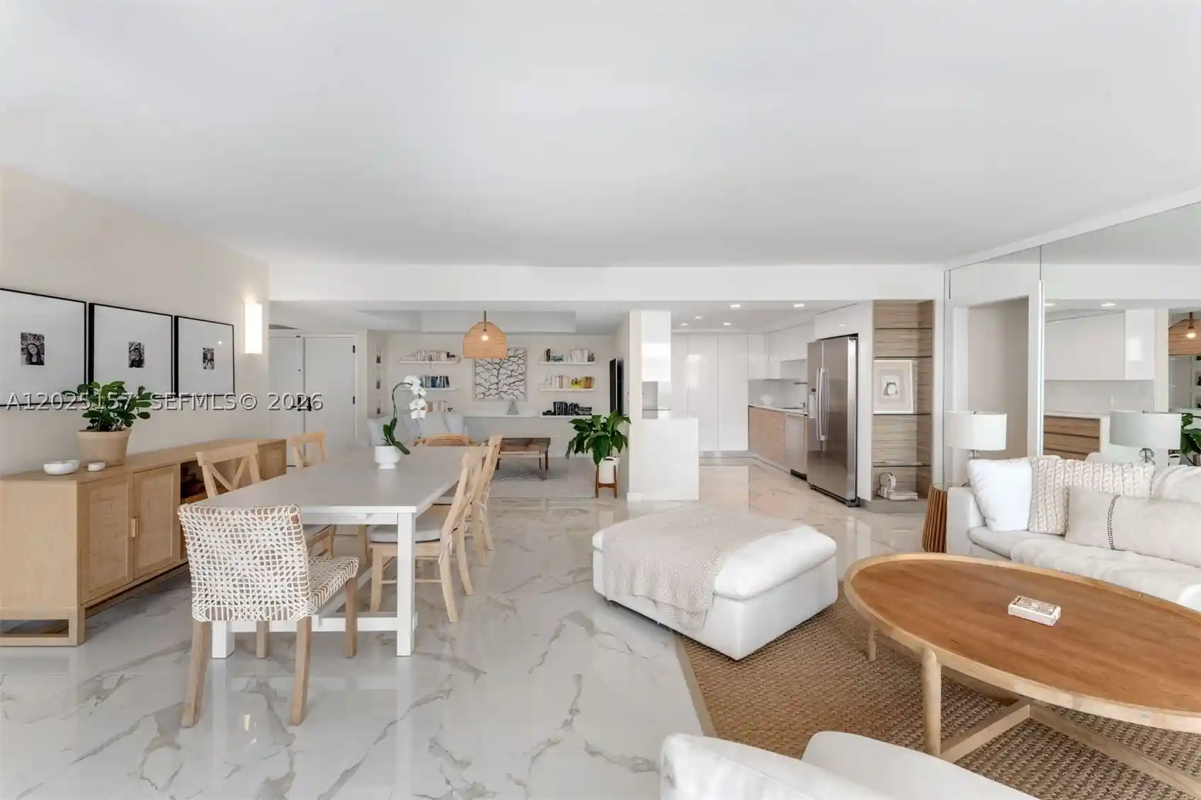 Listing Photo 2 - Condo for sale in Three Grove Isle located at 3 Grv Isle Dr, Miami, FL 33133 - Unit #C803