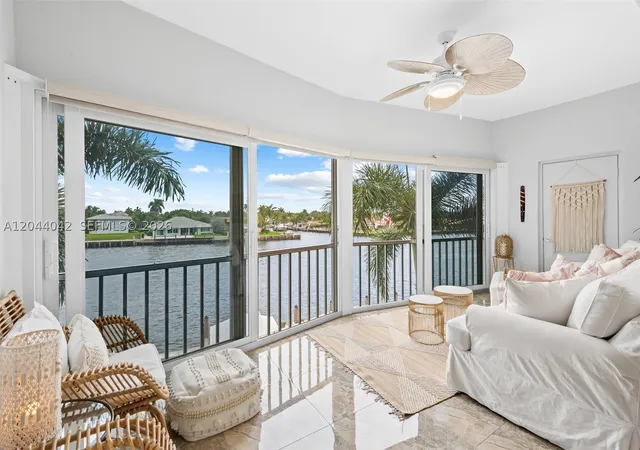 2nd image of 711 N Riverside Dr #302, Pompano Beach, FL 33062 | MLS# A12044042