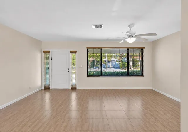 3rd image of 19321 Ne 18Th Pl, Miami, FL 33179 | MLS# B26045893