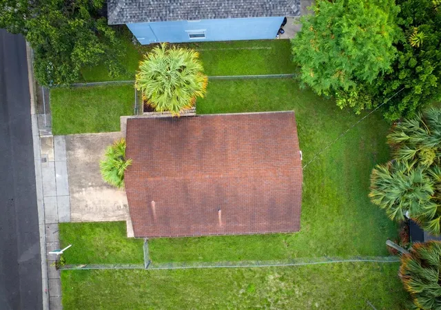 21st image of 1525 W 17th St, Riviera Beach, FL 33404 | MLS# B26045901