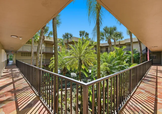 4th image of 10875 Sw 112Th Ave #202, Miami, FL 33176 | MLS# B26045921