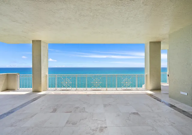 3rd image of 5310 N Ocean Dr #801, Singer Island, FL 33404 | MLS# B26045972