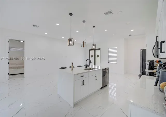 5th image of 7834 14Th Pl, La Belle, FL 33935 | MLS# A12044244