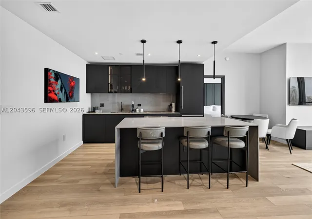 Homes for sale in Miami, FL | 20 Ne 11th #4702, Miami, FL 33132 | MLS# A12043596