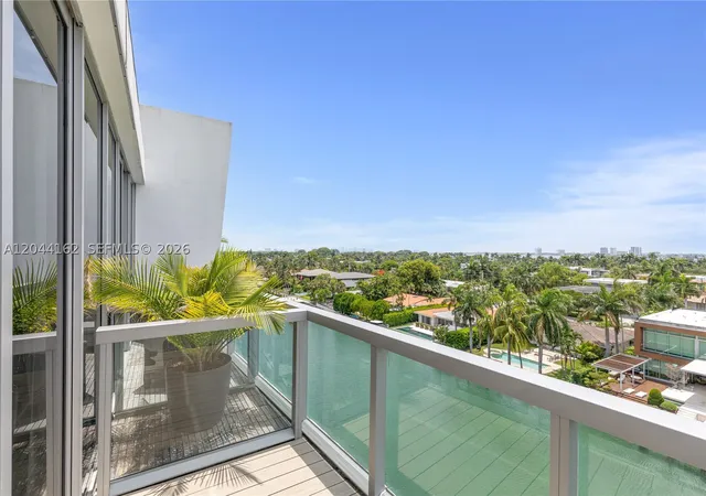 3rd image of 9940 W Bay Harbor Dr #7H-S, Bay Harbor Islands, FL 33154 | MLS# A12044162
