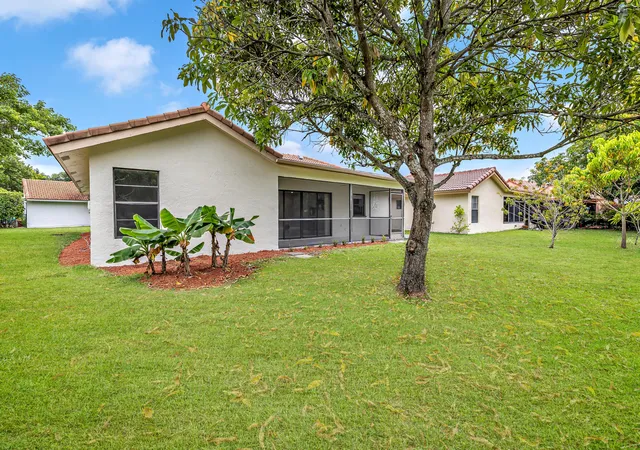 Homes for sale in Coral Springs, FL | 1273 Spring Cir Dr, Coral Springs, FL 33071 | MLS# B26046027