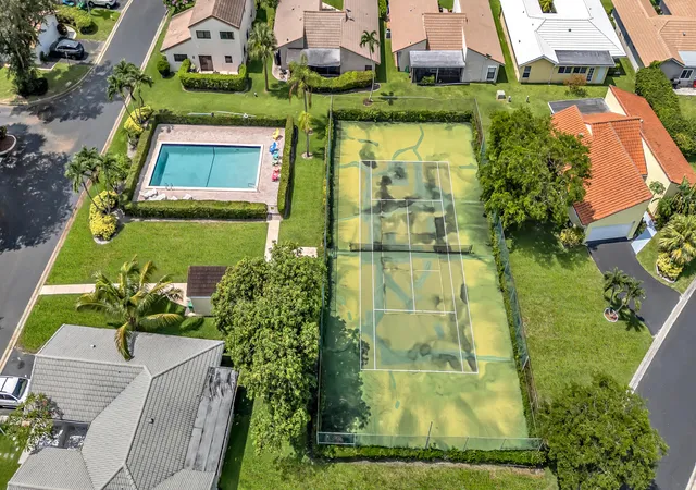 Homes for sale in Coral Springs, FL | 1273 Spring Cir Dr, Coral Springs, FL 33071 | MLS# B26046027