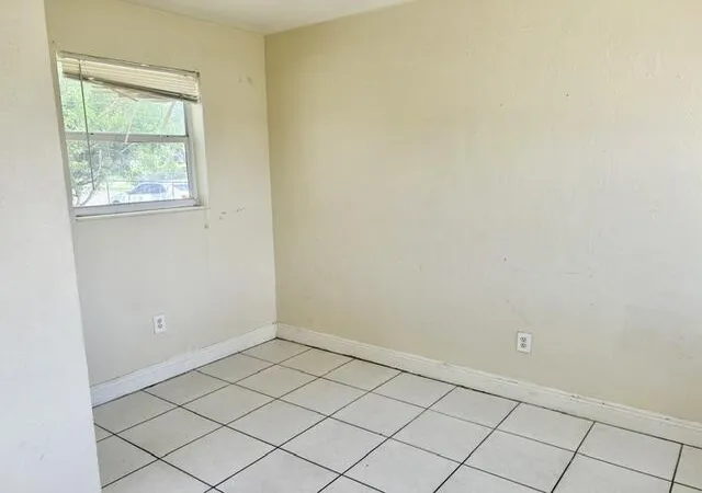 Homes for sale in West Park, FL | 5320 Sw 25Th Ct, West Park, FL 33023 | MLS# B26046110