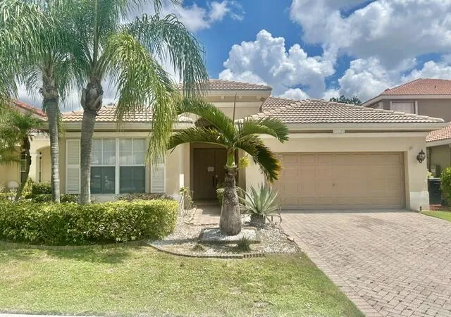 1st image of 11121 Laurel Walk Rd, Wellington, FL 33449 | MLS# B26046113