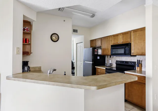 Homes for sale in Palm Beach Gardens, FL | 10208 Myrtlewood Cir W, Palm Beach Gardens, FL 33418 | MLS# B26046144