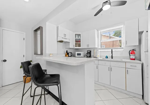 4th image of 1947 Adams St, Hollywood, FL 33020