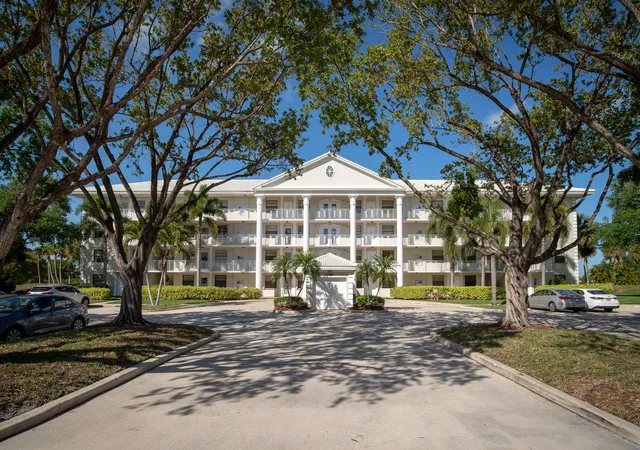 34th image of 6097 Balboa Cir #202, Boca Raton, FL 33433 | MLS# B26046205
