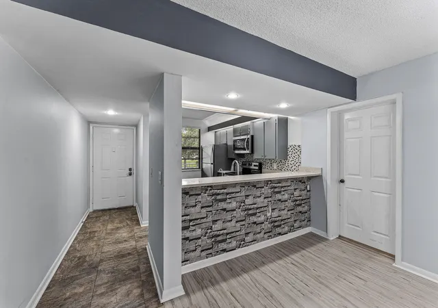 3rd image of 6097 Balboa Cir, Boca Raton, FL 33433