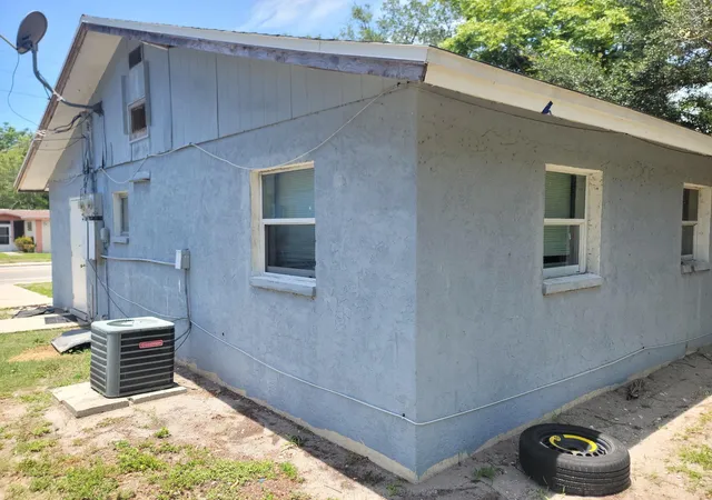 6th image of 2130 N Orange Ave, Sarasota, FL 34234 | MLS# B26046243