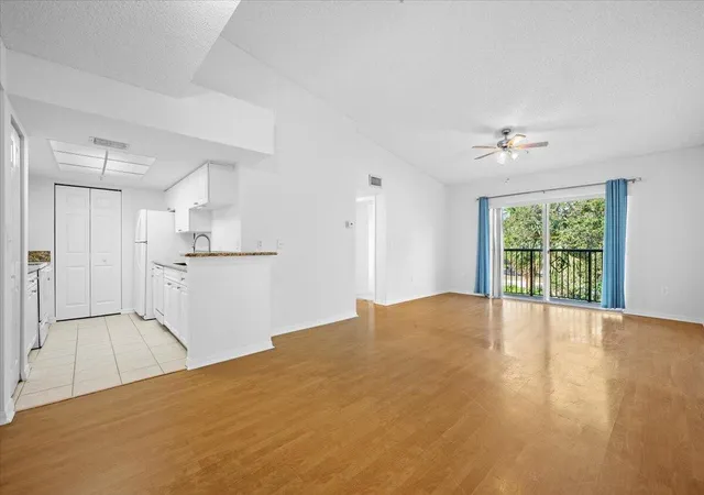 Homes for sale in Royal Palm Beach, FL | 200 N Crestwood Ct N, Royal Palm Beach, FL 33411