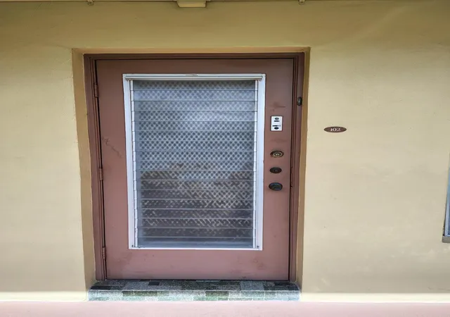 2nd image of 6050 Nw 64th Ave #102, Tamarac, FL 33319 | MLS# B26046267