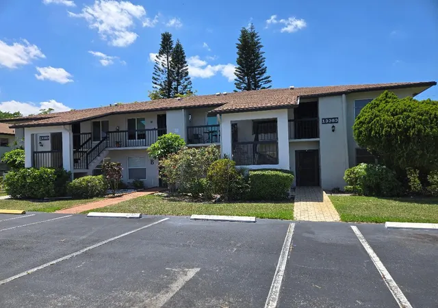 2nd image of 13383 Pineapple Palm Ct, Delray Beach, FL 33484