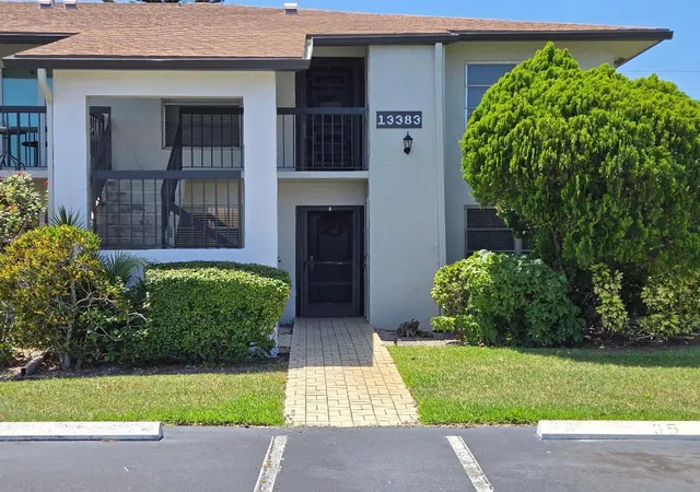 3rd image of 13383 Pineapple Palm Ct, Delray Beach, FL 33484