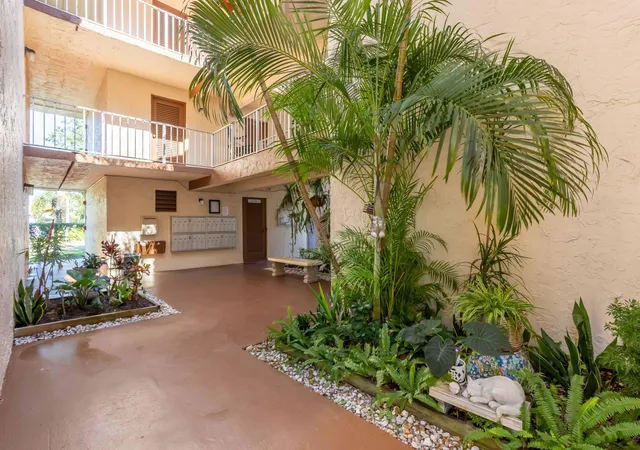 Homes for sale in Deerfield Beach, FL | 700 Se 6Th Ave #107, Deerfield Beach, FL 33441 | MLS# B26046333